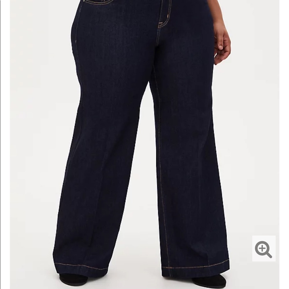 ✨ TORRID HIGH RISE WIDE JEANS ✨